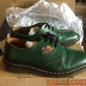 Dr. Martens Green SUPREME Sacred Heart 1461 M 10.5